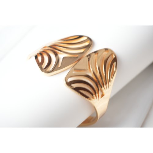11hDrtA_aAcV_xWtvrHVLQvkxqhGvQKWq-1.jpg Gold Thunder Cuff Bracelet