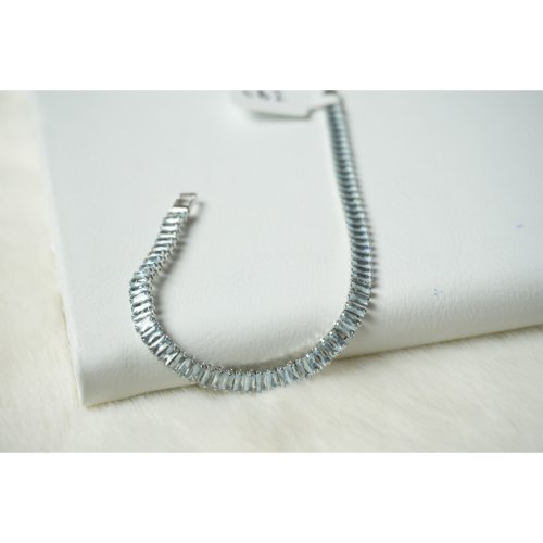 14-edcIxVqEG5mJIozjVecX76PIKRLVsM.jpg Crystal Silver Tennis Bracelet