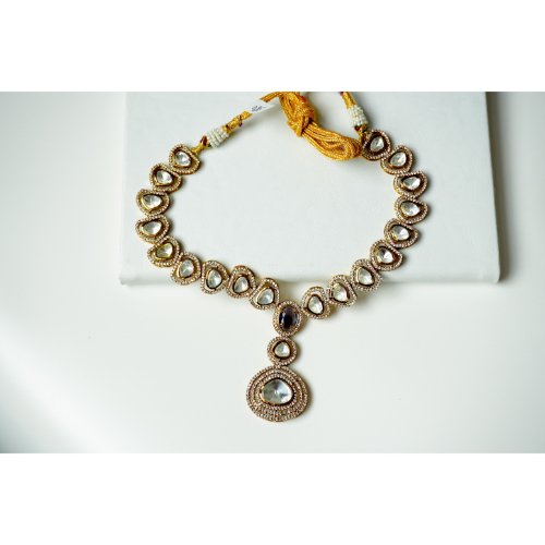 18PkoB0WllwxFNfipLzbqJpVzxdZcfxyT.jpg Classic Uncut Kundan Polki Necklace Set