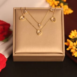 18bHWSjt83VU2tubrkU4R_FwqHpJQi1TR.jpg 22k Gold Plated Pearl Chain Neckalce with Petals Pendant