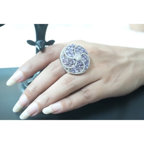 1A8cZ8f0xk1wb47EHy50RsA0xmmqVpWkk.jpg Purple Tanzanite Cluster Ring