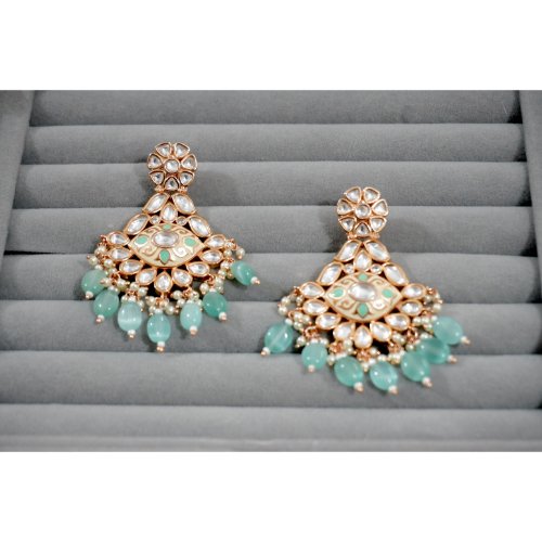 1DTD9IzIJtwhfspn70mS_z4NeIcAcZCfV.jpg Sea Green Beaded Kundan Dangler Earrings