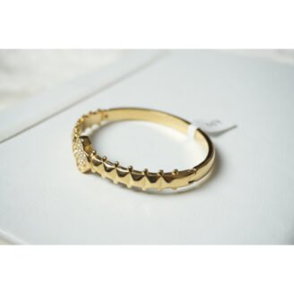 Gold Diamond CloverMotif Bangle Bracelet