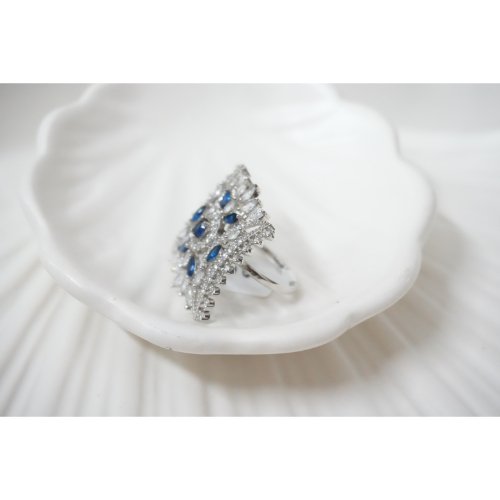 1GbNwCXjzLZaH7ID7eEb5cM0stgXDe2gV.jpg Blue Sapphire Brooch Ring
