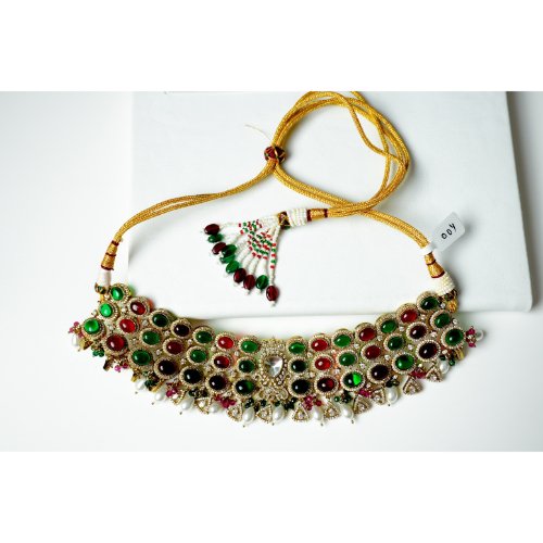 1KBUS7MtcP-RwdZ-6ANeUpk6Gh6IJuIeI.jpg Navratna Pachi Kundan Necklace Set