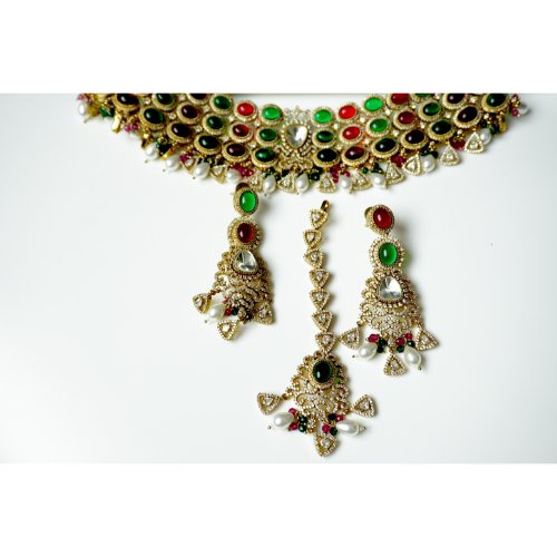 1LyhdiwVQcRz1RRghoKTmlt3rt4Z25gna.jpg Navratna Pachi Kundan Necklace Set