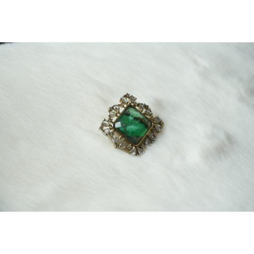 1M7c1mDhcrQsLzAEOW3CjsTm9UTMUWH8Y.jpg Green Uncut Stone Stud Earrings