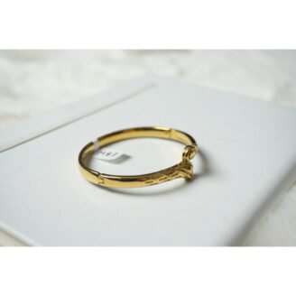 Gold Vintage Patterned Bangle Bracelet
