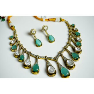 Turquoise Treasure AD Necklace Set