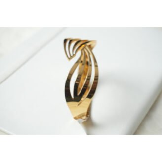 1PT5Z90dmfB0JR0uztd5eBFCGoj4y5QD9.jpg Gold Cut Wave Cuff Bracelet