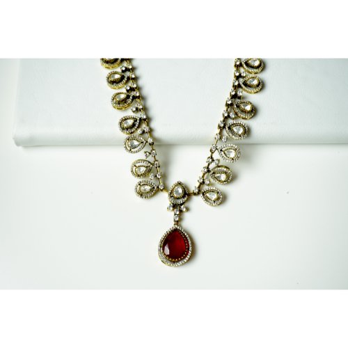 1UDR_rjU8xTbzCs3_CH5ezFJA1mDuM-uT.jpg Ruby Polki Droplet Necklace Set