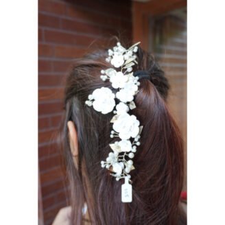 White Floral Hair Pin