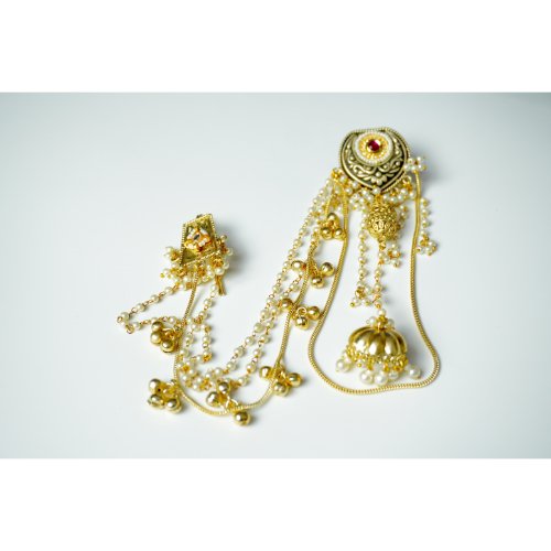 1UZ2WqoI6a7_BirtxoFMyZtMcyOTsbRdj.jpg Pearl Jhumka Drop Kashmiri Earrings witn Ear Chain