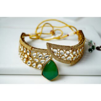 Emerald Kundan Choker Necklace Set