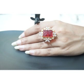 Red Square Floral Kundan Ring