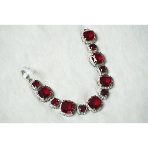 1WmdjxkMqtSQa_6GcBdQqo9sNRGrNv8el.jpg Ruby Stone Bracelet