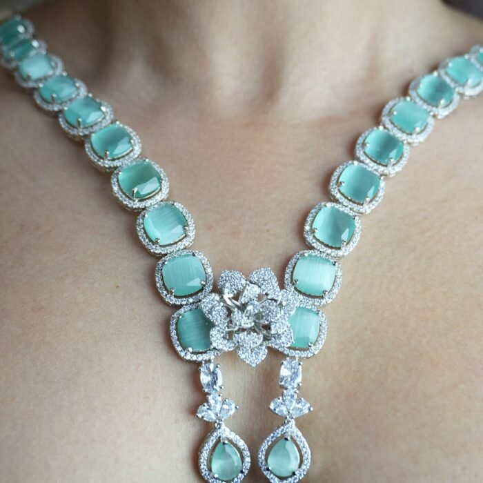 1XPbIkmztzeVOSC1GsHZa0BWPjQw1286Y.jpg Mint Green AD Necklace Set