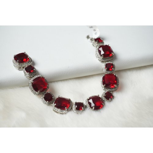 1YS09vTj2in630yF63rV3e39lq55Vy1Yn.jpg Ruby Stone Bracelet