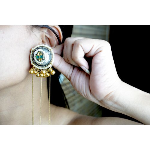 1Z3rSvJZldS3nobfJ9AlrOgDERPO-nIrv.jpg Green Stone Kashmiri Dejhoor Earrings