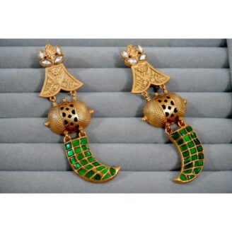 Meenakari Green Enemal Tiger Nail Earrings