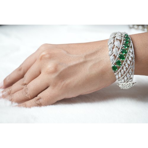 1anrweBtdMDfluQhTIOBWKNUDSCreabZk.jpg Royal Green AD Bracelet