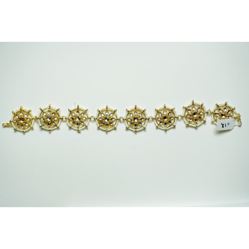 1hEn-l9S1UlOcli5Klo6X3xR_5T9dyLVA.jpg Circular Pearl Kundan Sheeshpatti