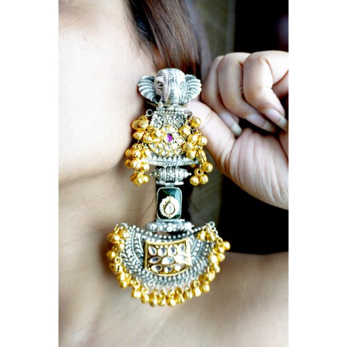 1kes3sf3bghwksYwWPrsWxPFneFqHZaqr.jpg Long Dual Tone Elephant Polki Kundan Earrings