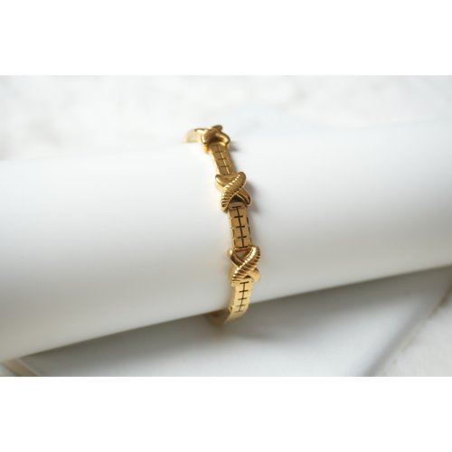 1l5HWrSEl-EEkbl0sjntbRnw_g7heV-cZ.jpg Gold Studded Bangle Bracelet