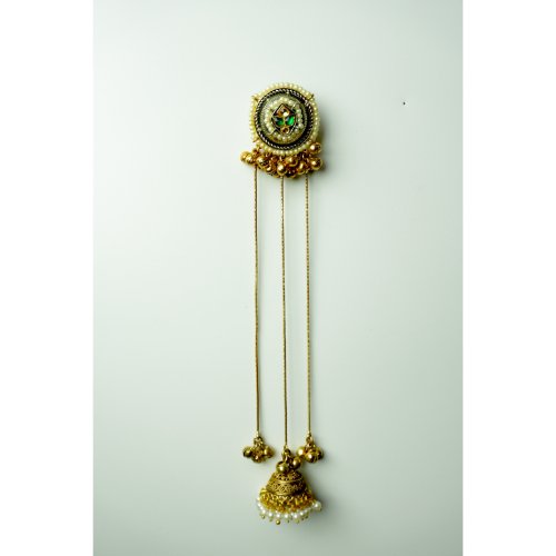 1oCS8XaQkRLEUA8R5Qz_nAkwynxky9azJ.jpg Green Stone Kashmiri Dejhoor Earrings