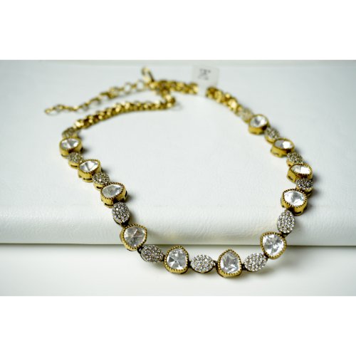1oNKc5UOpFHX6FL04rtg3wZx1us9MTcFL.jpg Dotted Polki Diamond Necklace Set