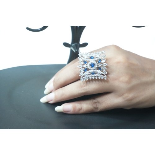 1paf2ed-OBPnSSiX6S4m7y4v0TXQplFtC.jpg Blue Sapphire Brooch Ring