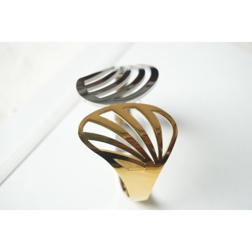 1rwMMDDMTccmN0MGmaGAZafKWzxuIlxPG.jpg Dual Tone Cross Line Cuff Bracelet