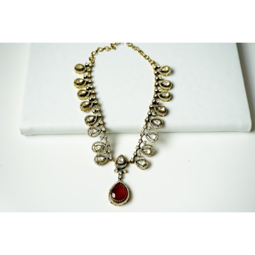 1sUAjMs8E1KqHMEZkRNqlCE8jOwxd5hG0.jpg Ruby Polki Droplet Necklace Set