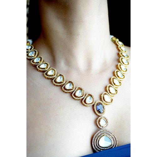 1wifVsBlpk1mJn6pcFrQTBWgUqn1SspmQ.jpg Classic Uncut Kundan Polki Necklace Set