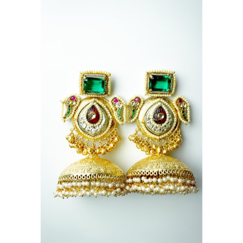 1xI4J7zSQzrVNRixIsrzdOEP67cDtcvd2.jpg Emerald Stone Kundan Jhumka Earrings