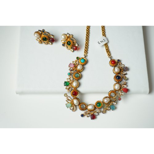 1xOw71PG1cEV5d00H-SDdvKdGAQ-YwjCB.jpg Multi-Stone Heritage Choker Necklace Set
