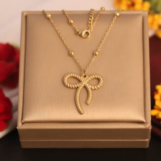 22k Gold Plated Chain Neckalce with Knot Pendant