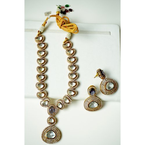 1zmHjax5Y7eBWFEZ_SD-0nhEl0HT-W3Pp.jpg Classic Uncut Kundan Polki Necklace Set