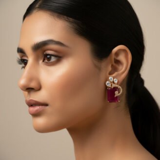 Ruby Brooch Golden Earrings